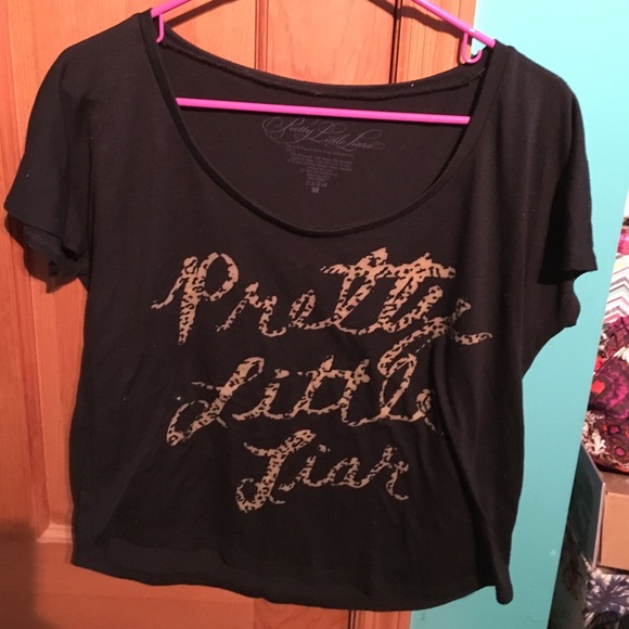 Pretty Little Liars graphic tee - Picture 4 of 4