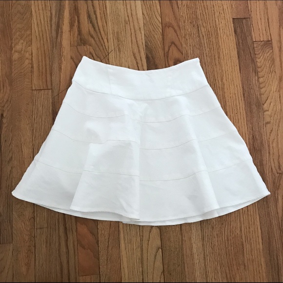 White JOIE peplum flare pleated skirt small