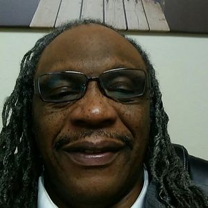 Meet your Posher, Leon