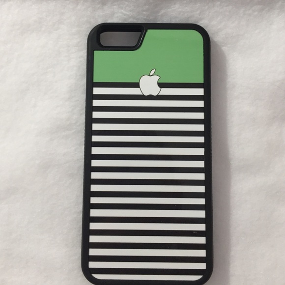 •SOLD• Two iPhone 6 covers - Picture 3 of 4