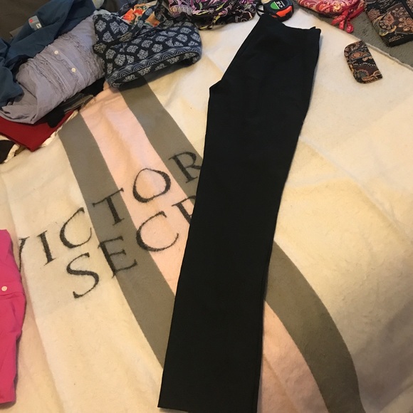 Black Lilly Pulitzer slacks - Picture 2 of 4