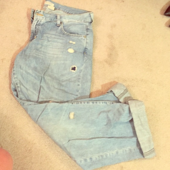 H&M distressed boyfriend jeans