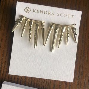 Kendra Scott sawyer ear climbers