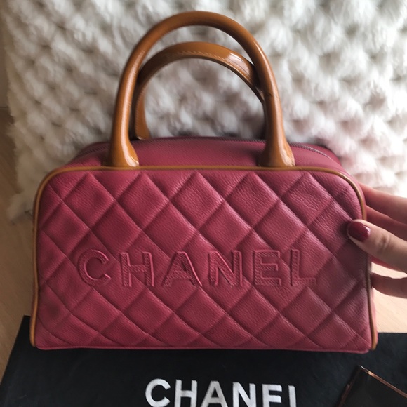 Chanel classic handbag - Picture 2 of 5