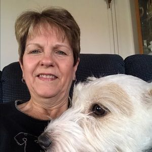 Meet your Posher, Sandy