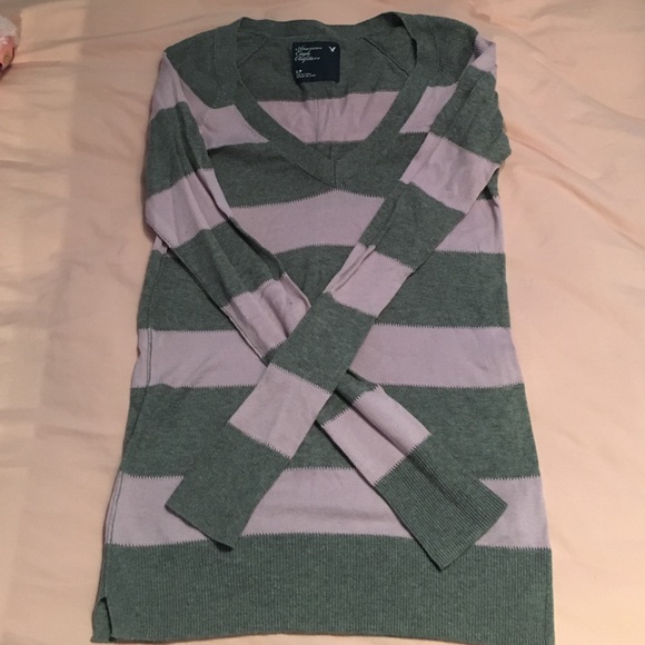 American Eagle purple/grey striped sweater