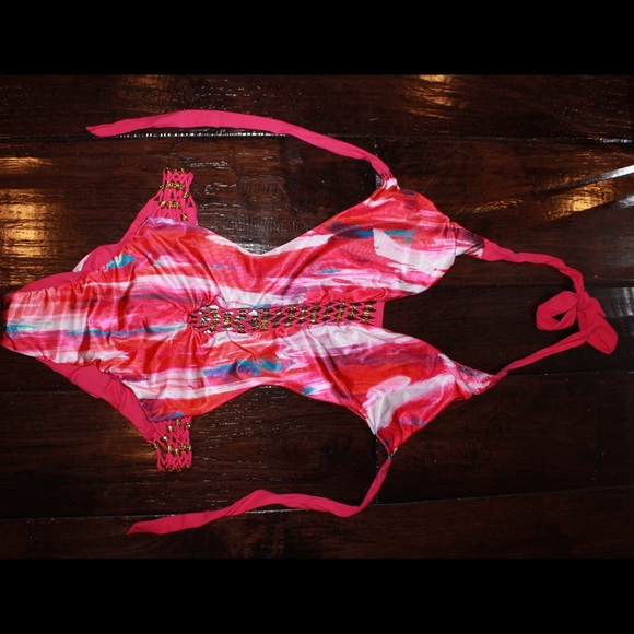 Beach Bunny One Piece Large