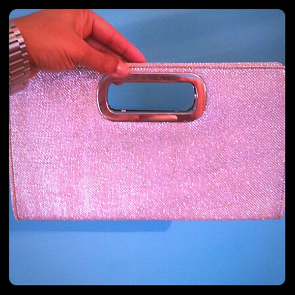 Silver clutch