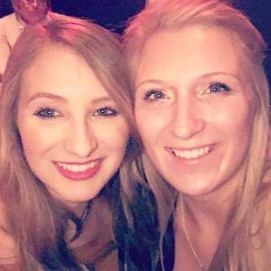 Meet your Posher, Caitlin