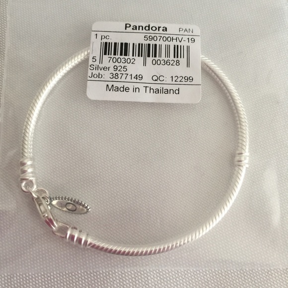 pandora jewelry brand new lobster claw bracelet size 19 poshmark pandora bracelet size