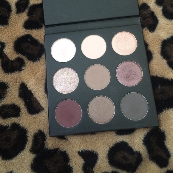Studiomakeup on the go cool down shadow pallette