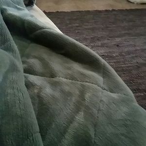 Meet your Posher, Priscilla