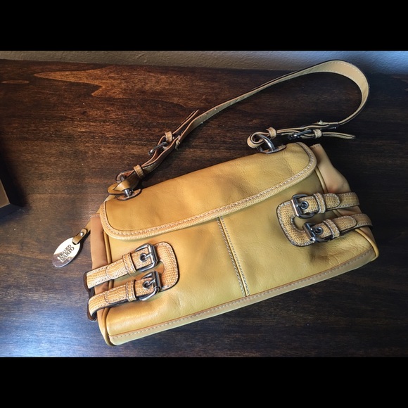Franco Sarto Purse. - Picture 1 of 3