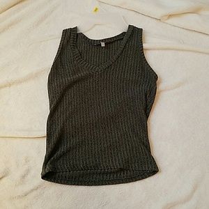 Knitted olive green crop top.