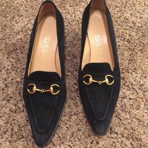 Gucci Navy blue suede heel pumps