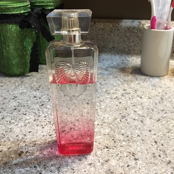 Victoria secret perfume