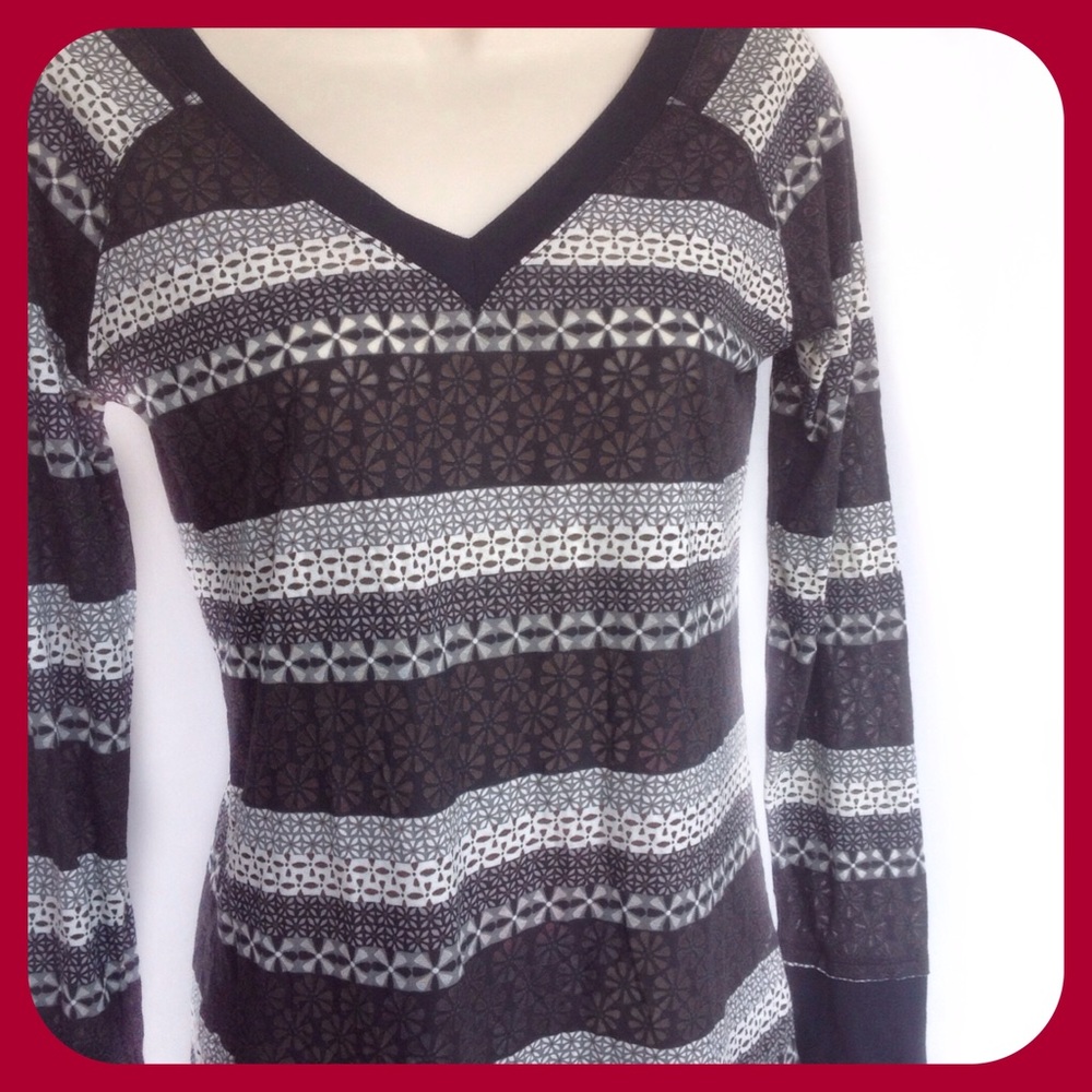 Black Comb Top