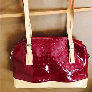 ARCADIA purse
