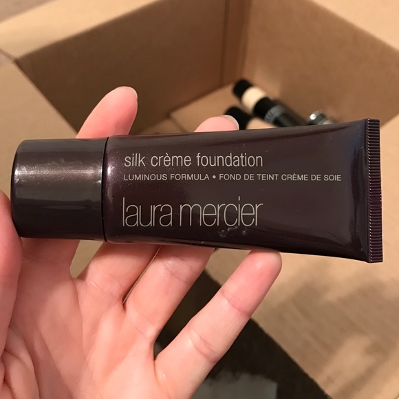 Laura mercier silk creme foundation