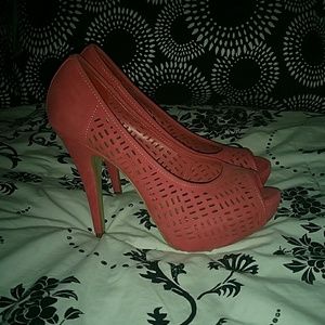 Peachy-Pink APT. 9 Heels