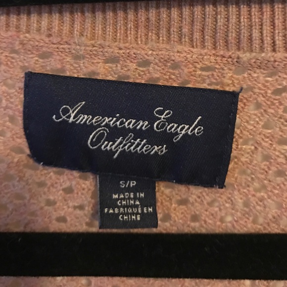 Cute and comfy brown shirt!! - Picture 3 of 3