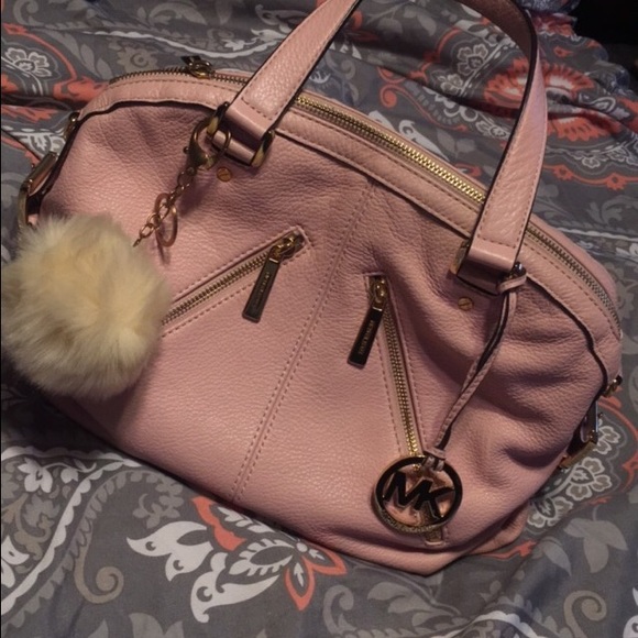 MICHAEL KORS light pink purse