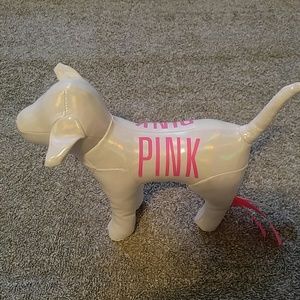 Victoria's Secret dog