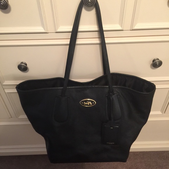 Coach tote