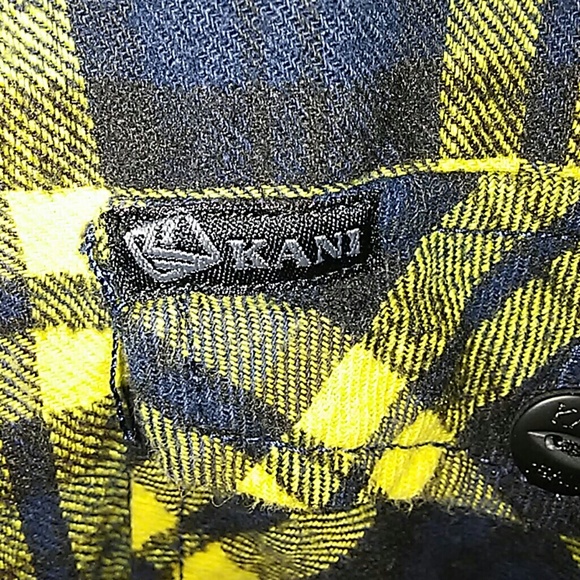 Button down flannel - Picture 3 of 3