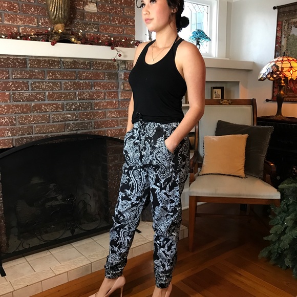 Paisley jogger long pants. B052 - Picture 4 of 4