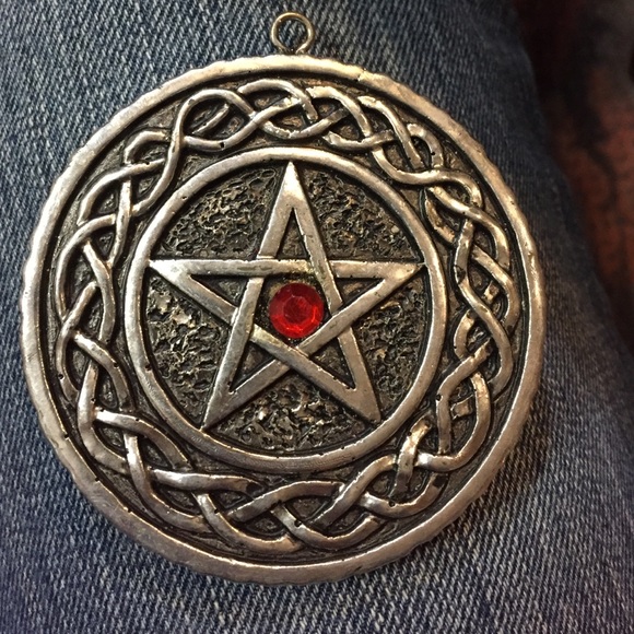 Star ⭐️ pendant piece