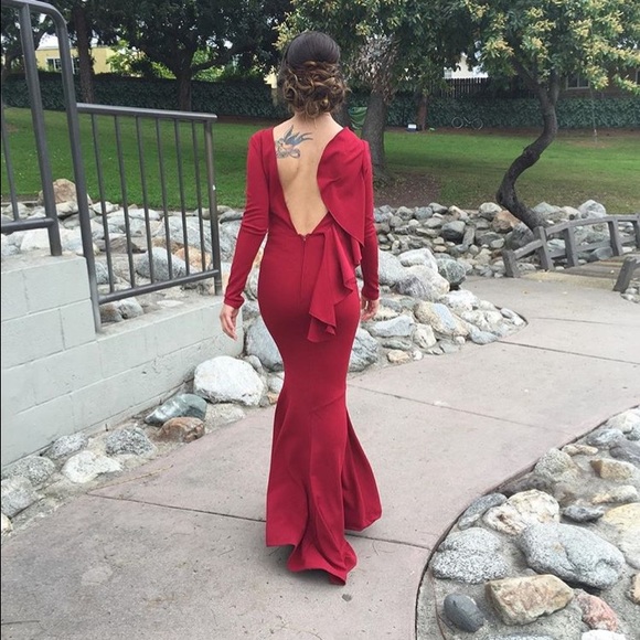 WINDSOR Dresses & Skirts - Formal Red Dress ❤️