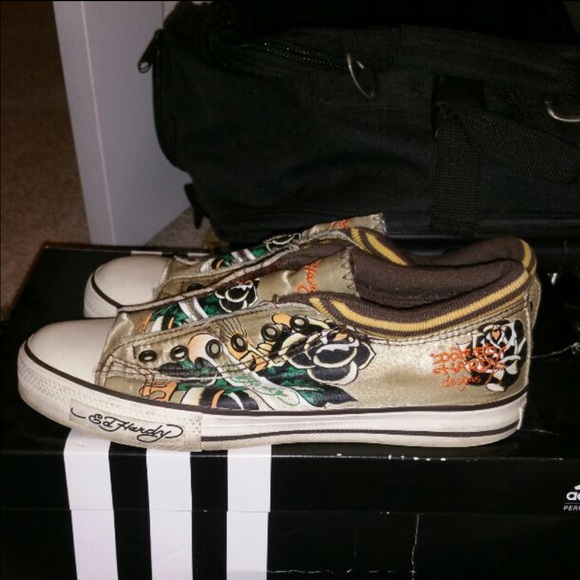 Ed Hardy Size 9