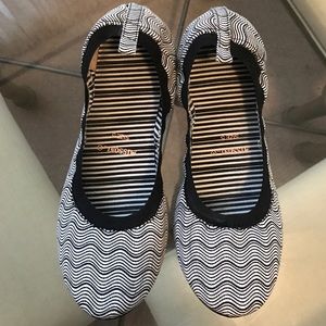 Missoni ballet flats