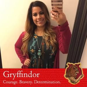 Meet your Posher, Shamia