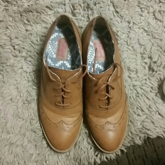 Heeled Oxfords