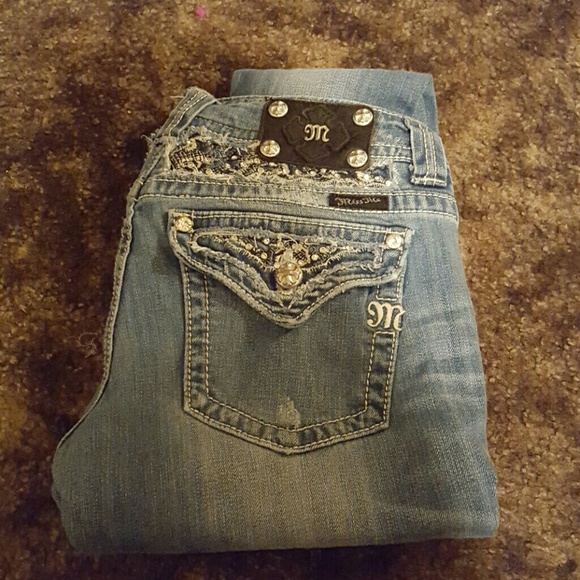 Size 29 boot cut miss me jeans