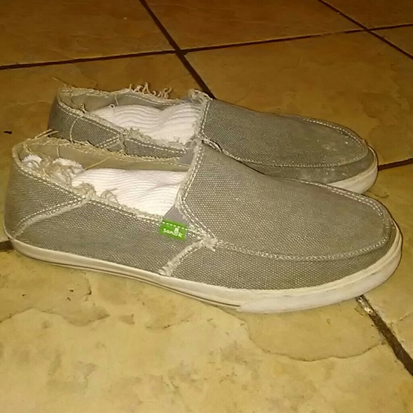 Sanuk slip ons
