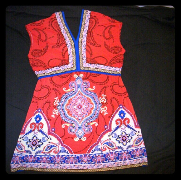 NWOT Plus Size Dress Short yet maxi