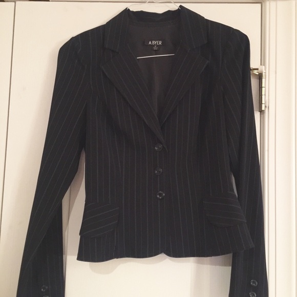 Pants suit