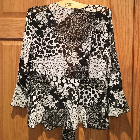 Fun Sheer Top - Picture 2 of 3