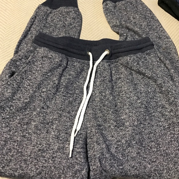Super cute sweatpants!
