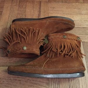 Minnetonka suede fringe ankle booties