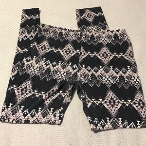 Pink Republic Leggings