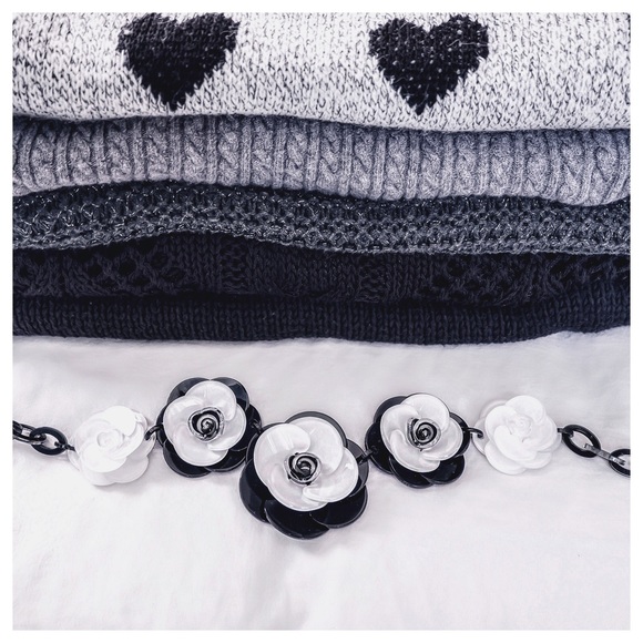 Black White Monochrome Floral Flower Necklace