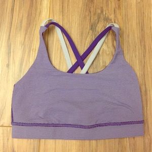 Lululemon energy bra size 4