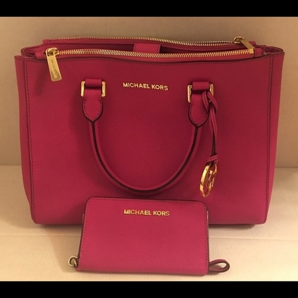 Pink Michael kors purse & wallet set - Picture 1 of 3