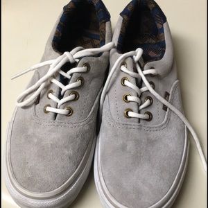 Size 7 vans, worn once or twice