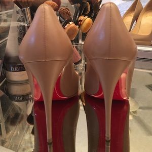 Neutral Loubs