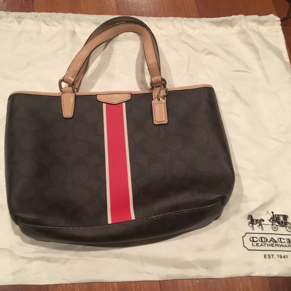 Small Coach Hand Bag